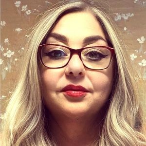 Meet your Posher, Kimandrea